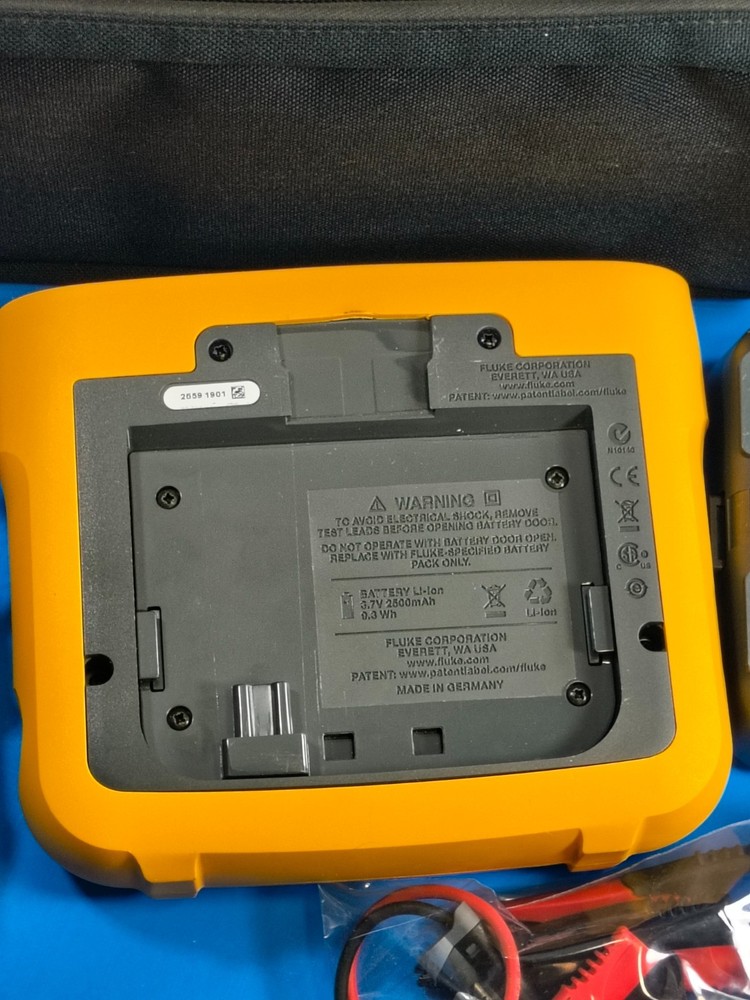 Fluke 1730 Three 3 Phase Power Quality Energy Logger Analyzer Pristine!
