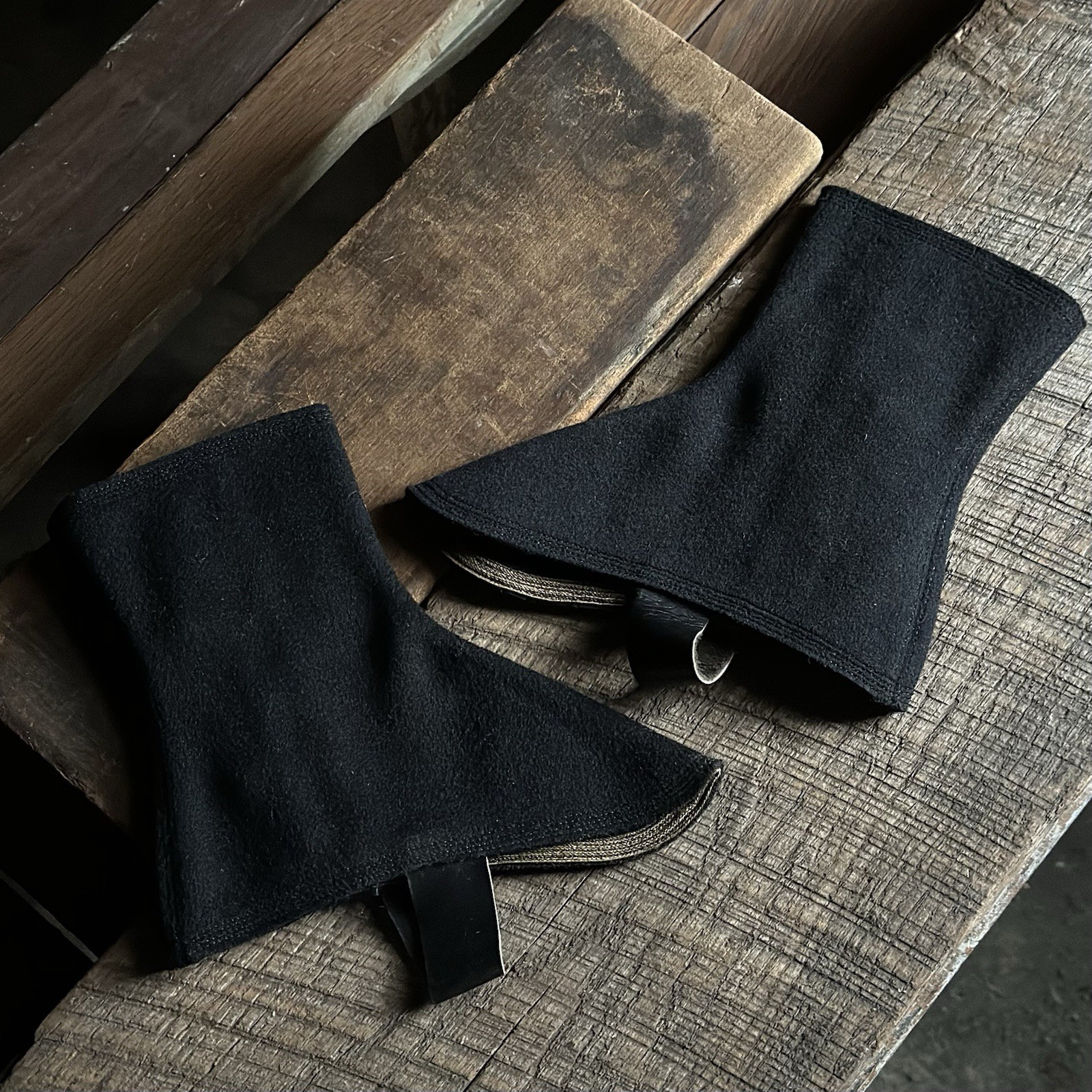 Antique Pair of Wool 6 Button Ladies Spats, Vintage Footwear, Lot 10