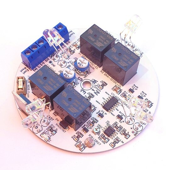 MK III 12DC 10A Dual Axis PV Panel Sun Tracking Analog Control Board + Enclosure