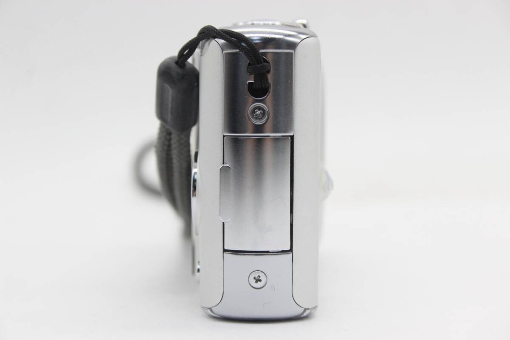 Mint-Panasonic Lumix DMC-FX07 Digital Camera Silver English available