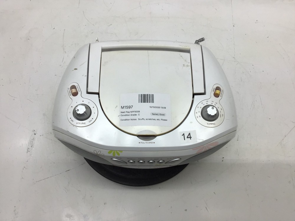 Next Play NPF500B - Missing Antenna