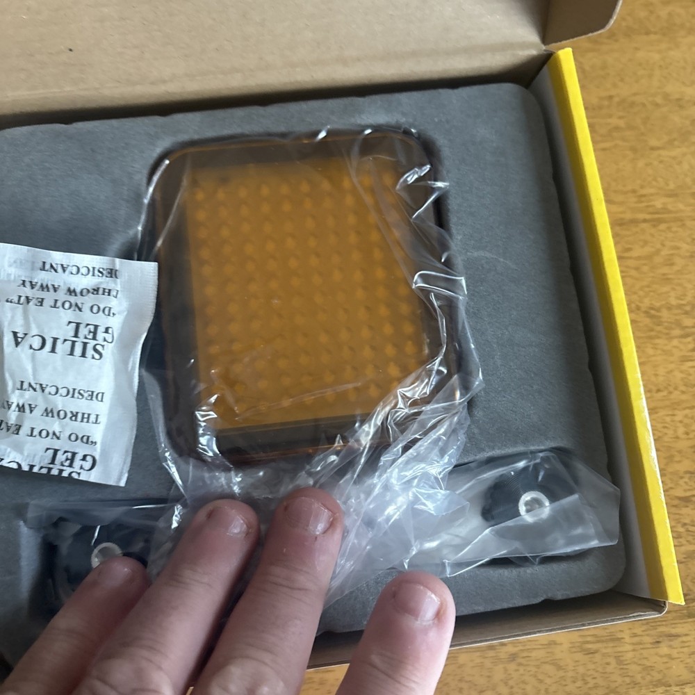 Promaster LED 120 Code 7200 Camera Camcorder Light