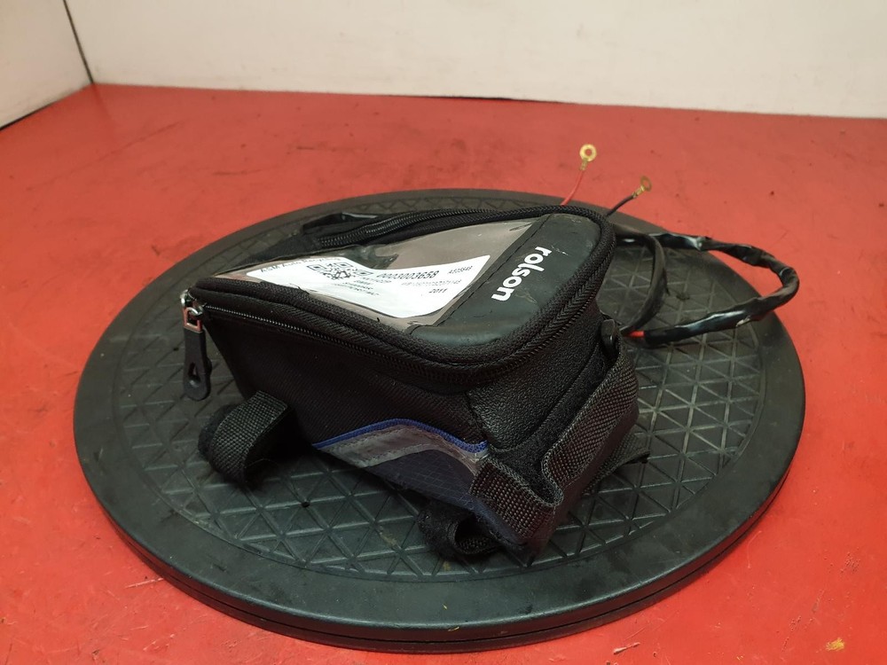 2011 BMW S1000RR USB PORT