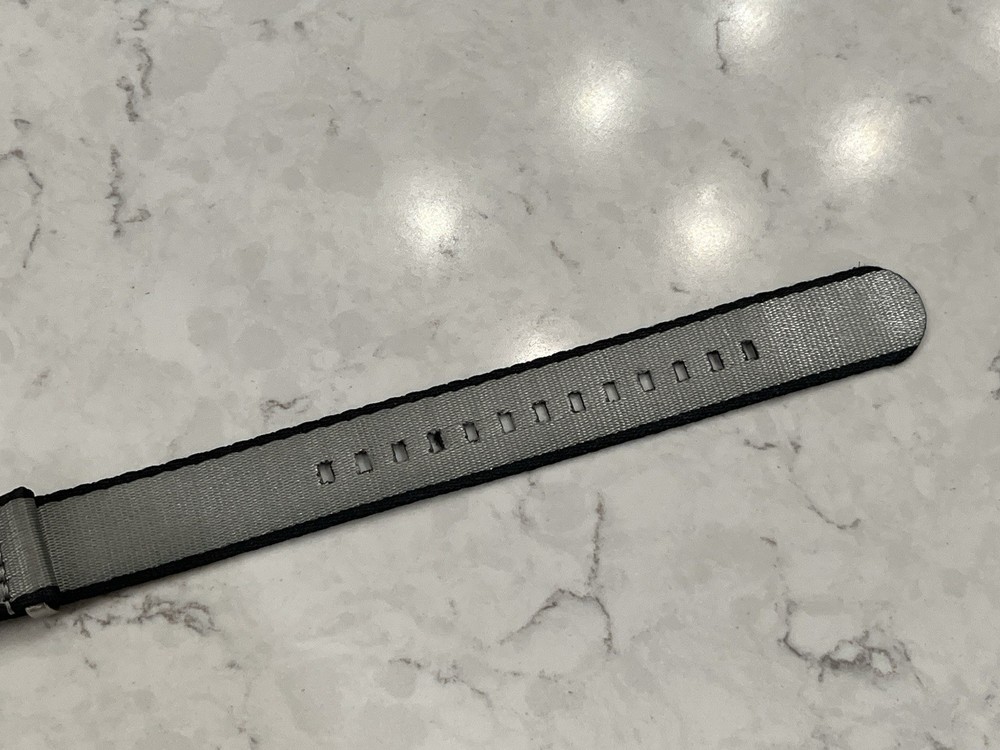 BluShark AlphaPremier - Silver & Black 20mm Brushed