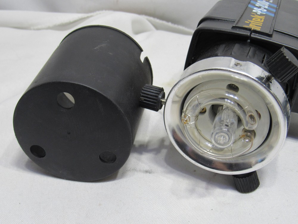 BRITEK PS-200 H PROFESSIONAL STUDIO FLASH