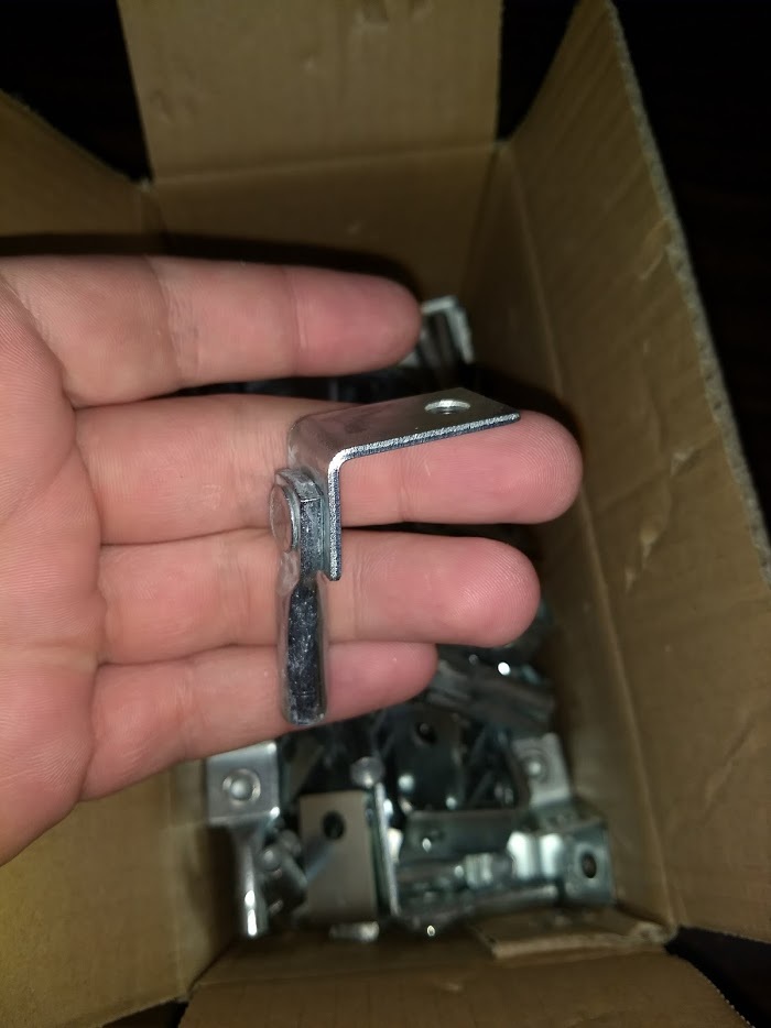 Angle Clip w/ 1/4-20 eyelet