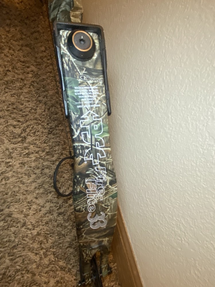 PSE Fire Elite 33 Compound Bow