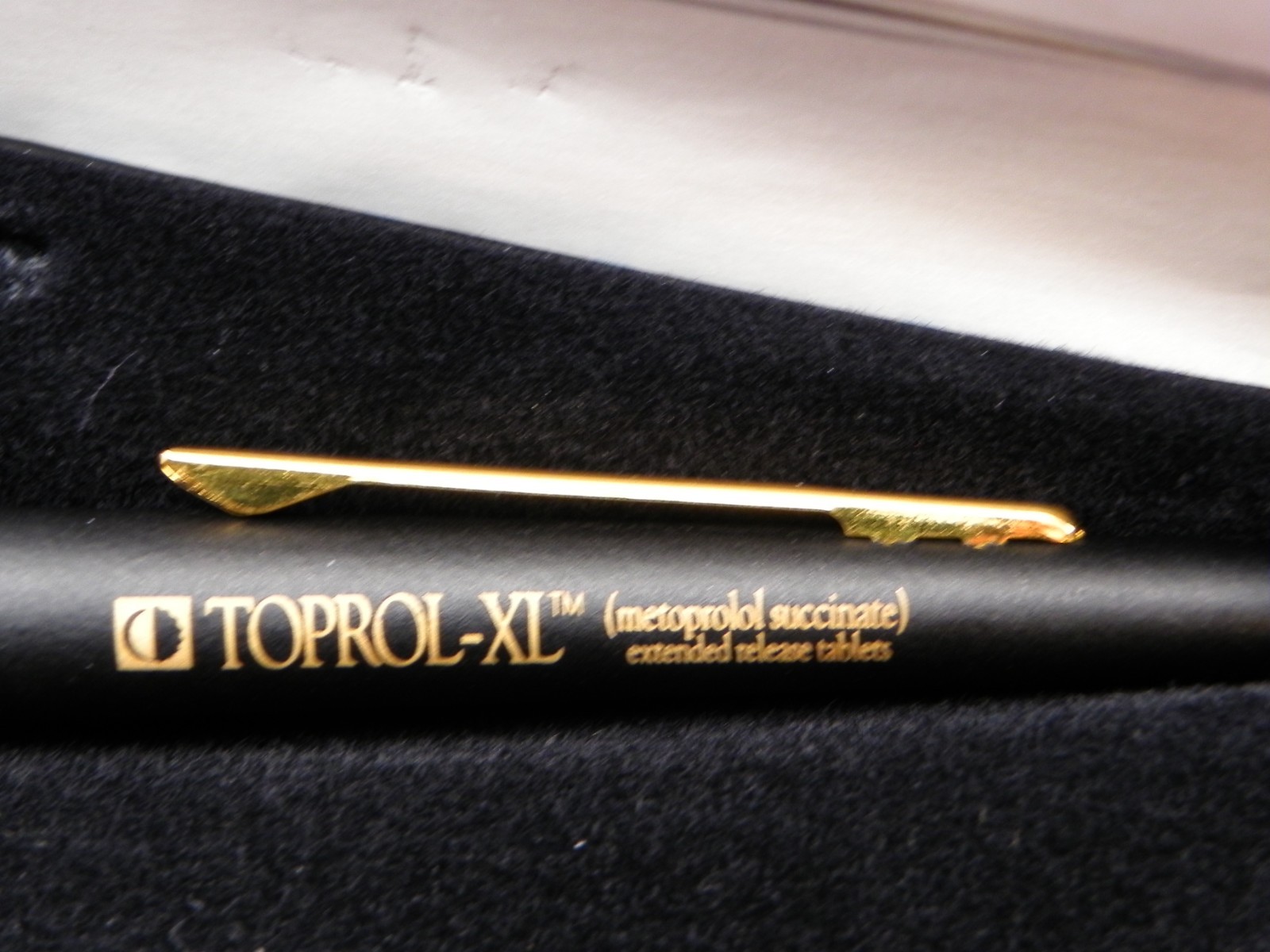 Mackin Caliper Pen Black Gold Medical ECG Case Paperwork Pharmaceutical