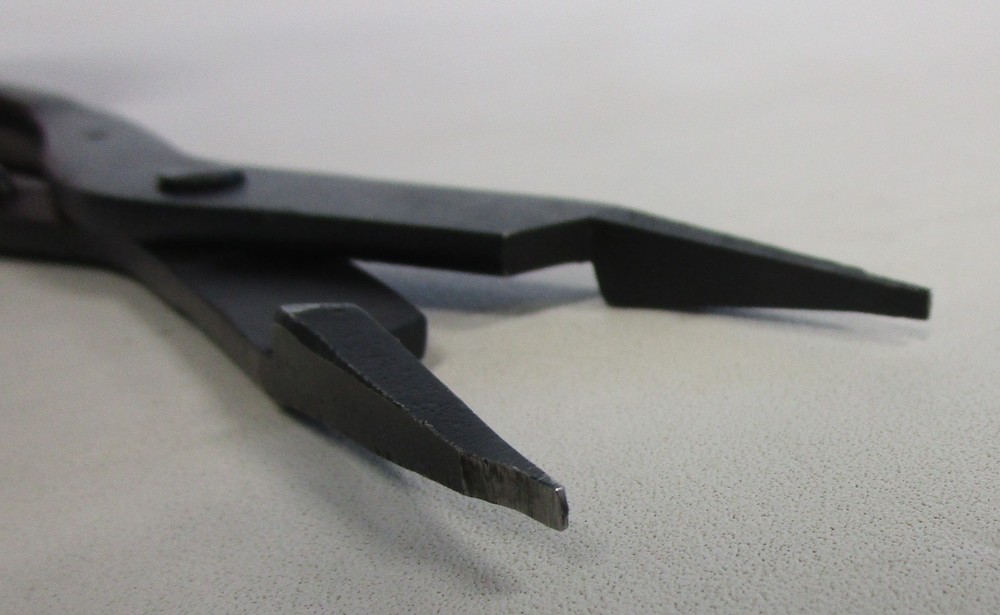 Snap On SRP3 9" Long Straight Tip Spring Loaded Snap Ring Pliers