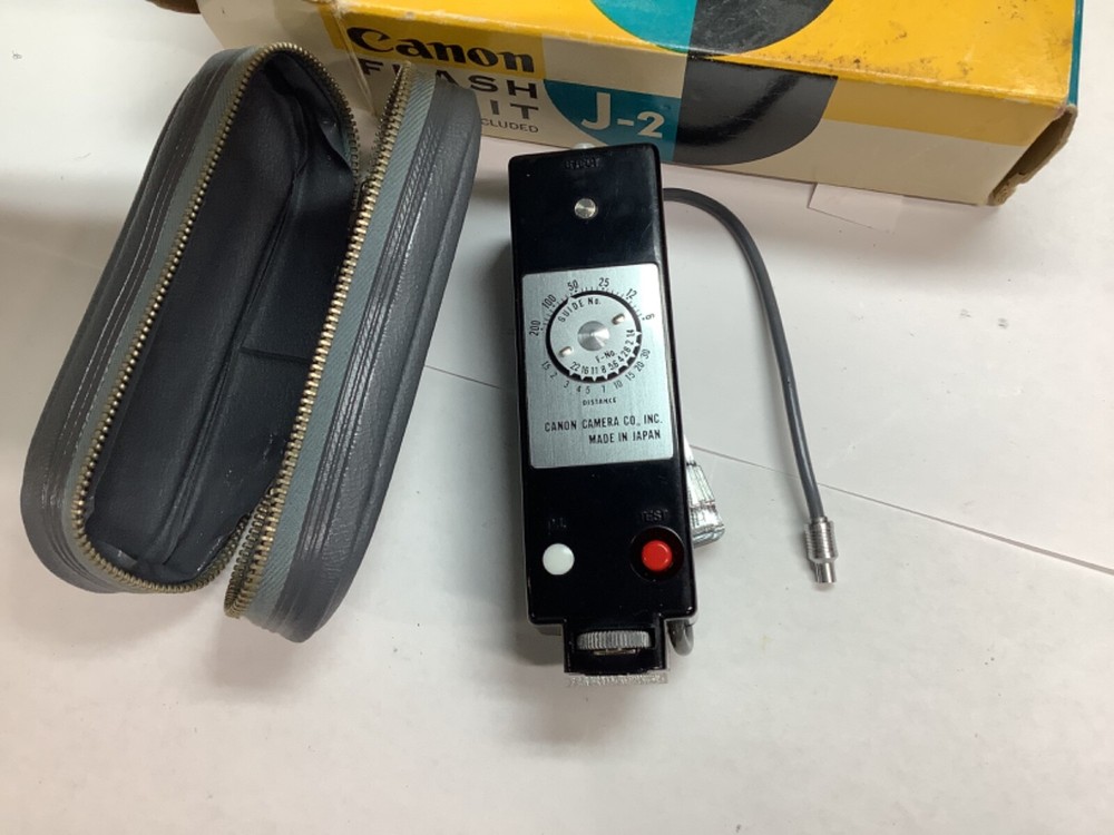 Rare Canon Flash Unit Model J-2 for Rangefinder Camera With Case/ Box