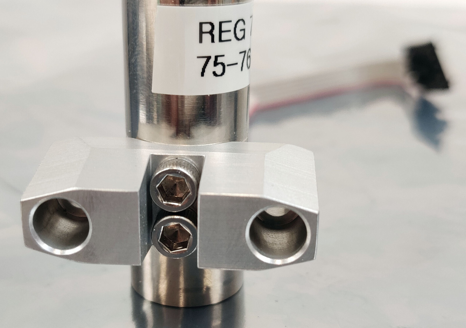 Airgas Y11-PE100 Gas Pressure Regulator 4500 PSIG, Out: 75 PSIG