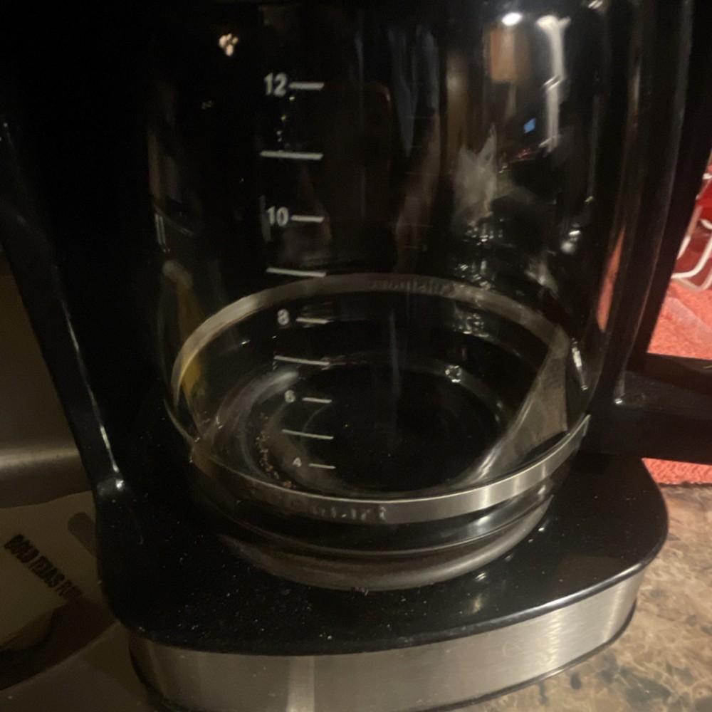 Ninja 12-Cup Programmable Filter Coffee Machine Gold-tone Filter No-drip Carafe