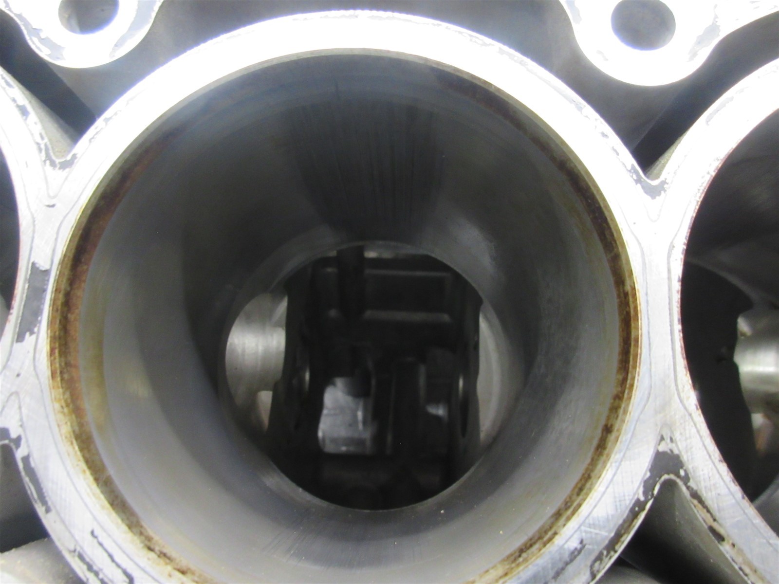 2003 02-03 Honda CBR 954 CBR954RR Crankcase Crank Case Engine Motor Block Piston