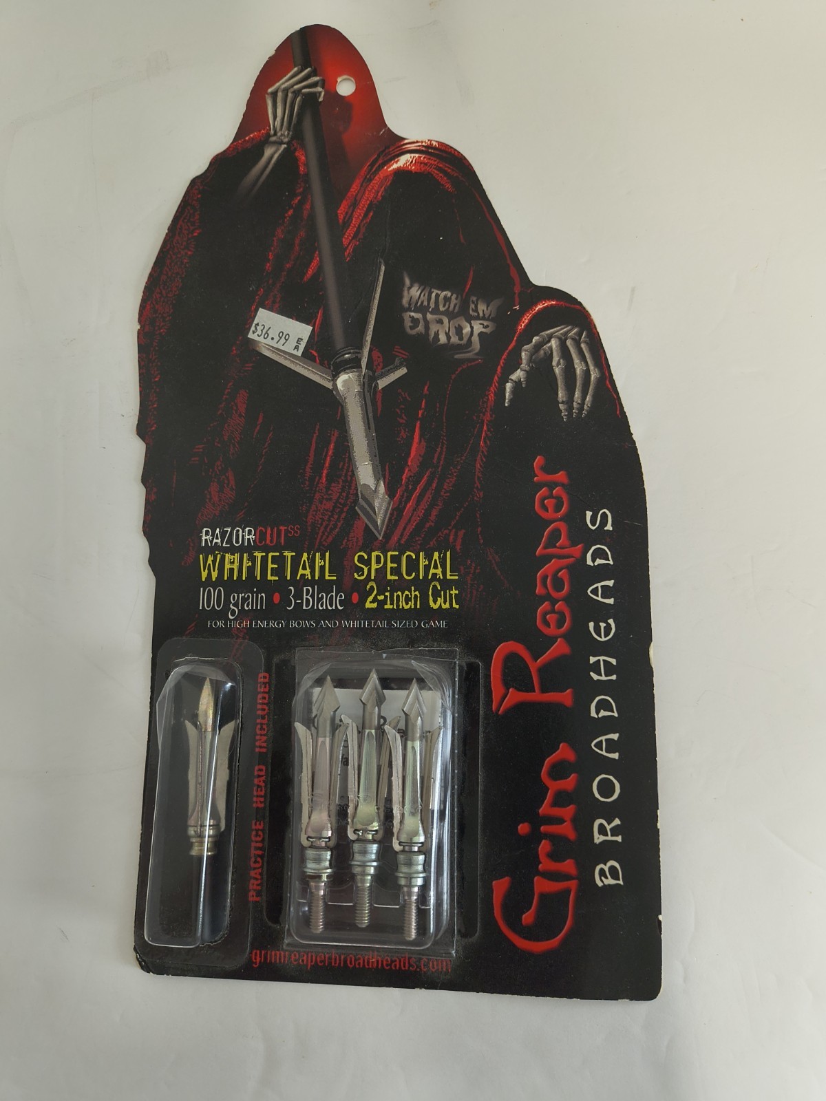 GRIM REAPER RAZOR CUT WHITETAIL BROADHEADS NEVER USED