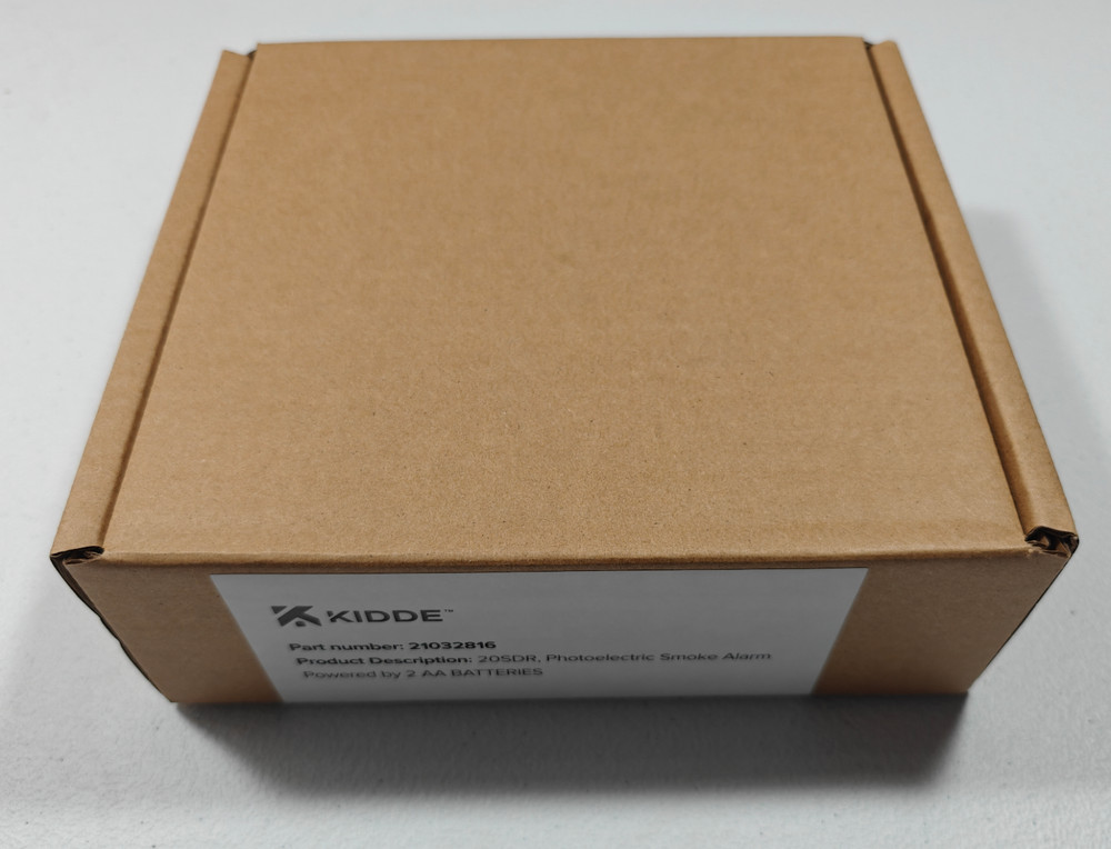 NEW - Kidde Detect Smoke Alarm Model 20SDR 2 AA BATTERY POWERED