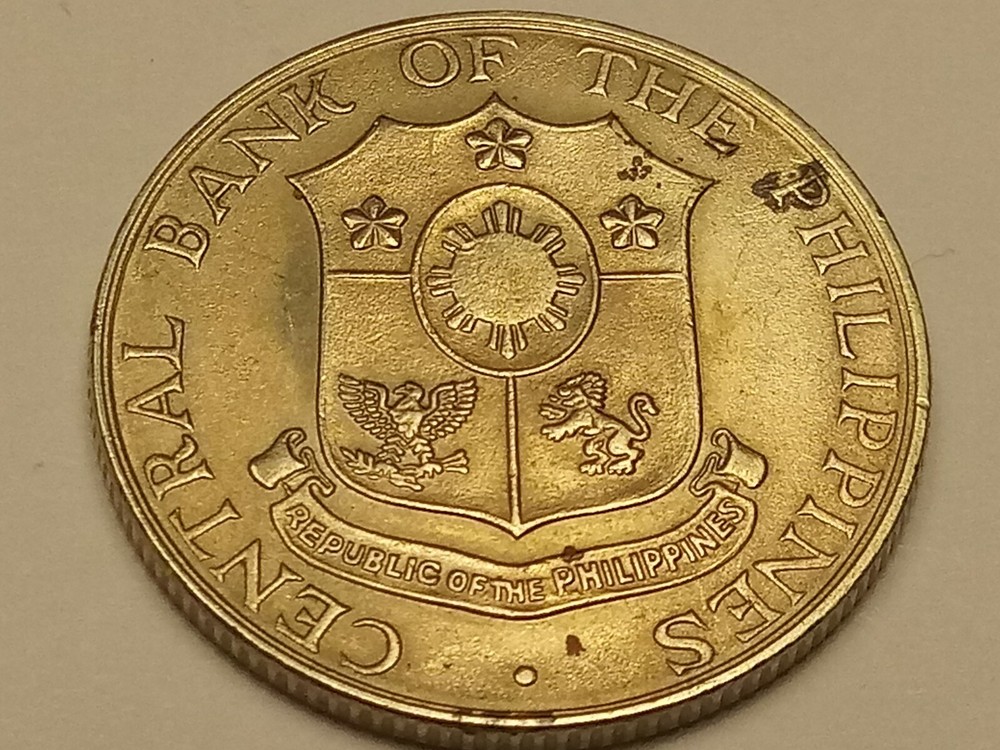1966- Philippines 25 Centavos Coin AU/UNC
