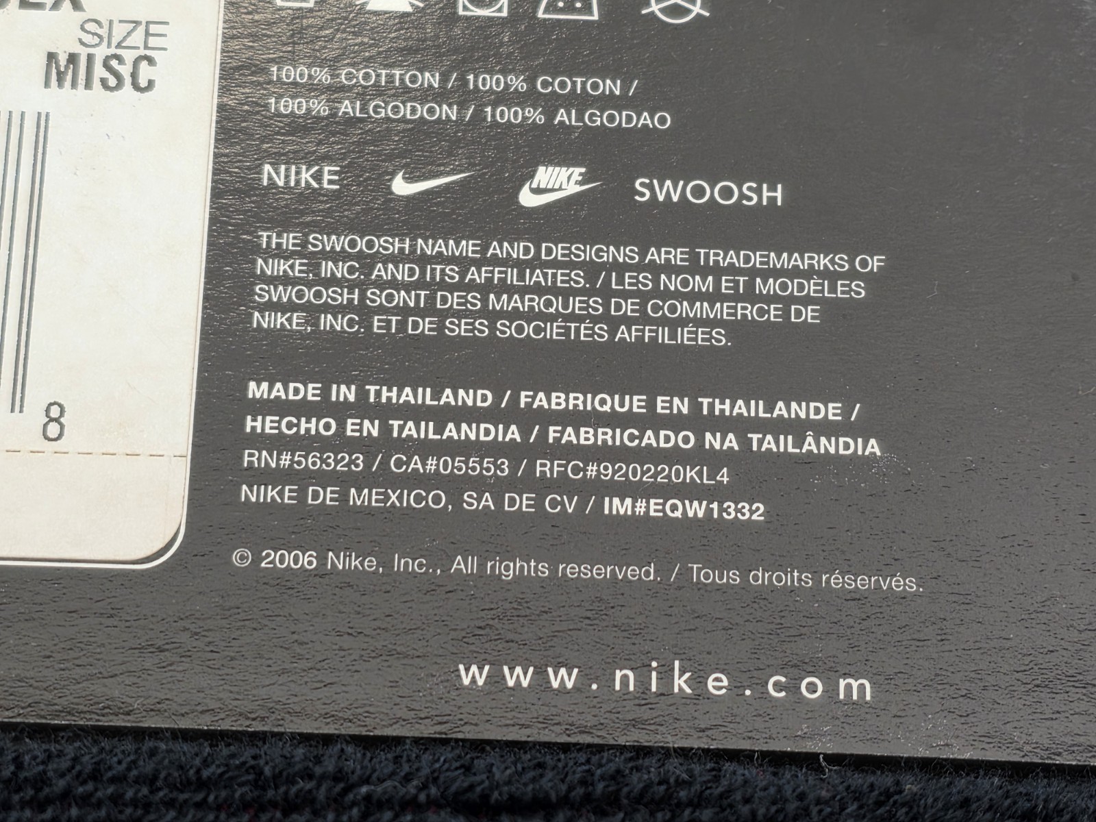 NEW 2006 Nike Sport Towel Black/Red/White AC0648 133