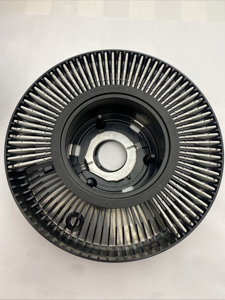 Kodak Ektagraphic III B Carousel Projector