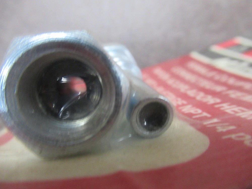 MILTON S792 FEMALE COUPLER PLUG