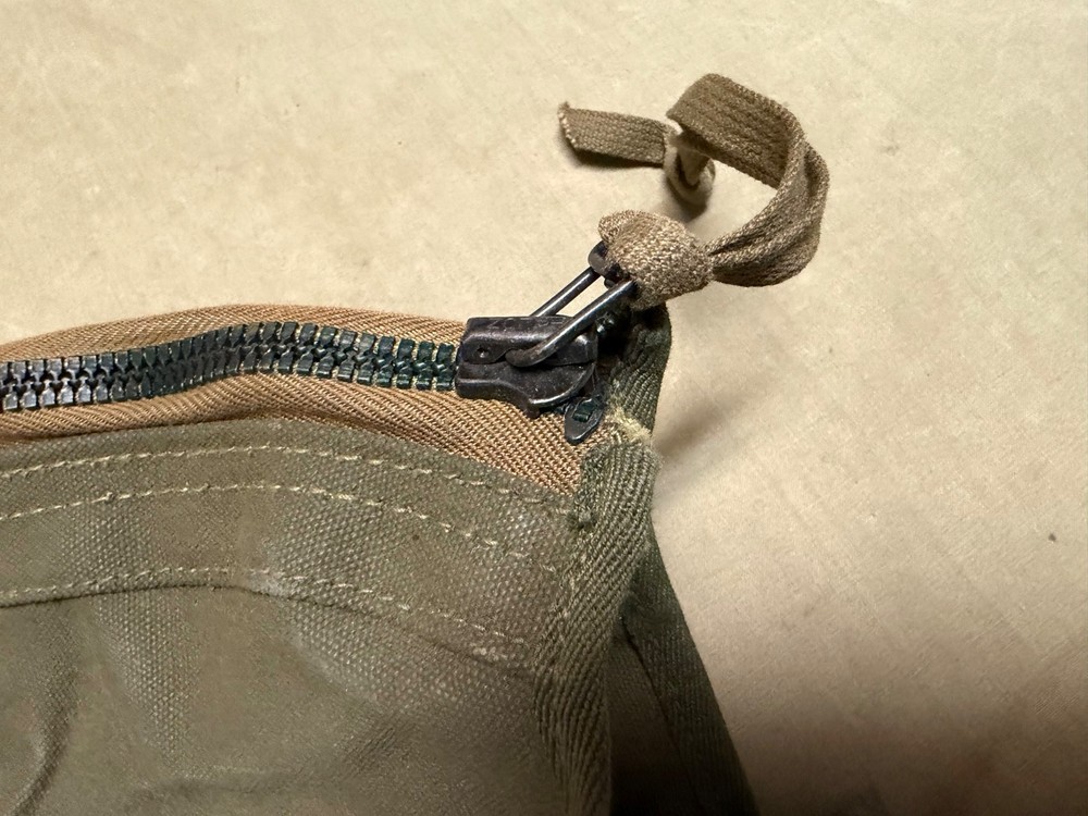 ORIGINAL WWII US ARMY M24 CHAFFEE TANK .30 CAL BOW GUN CANVAS COVER