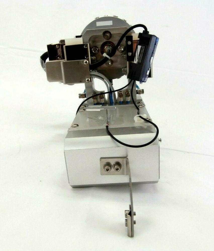 BL Autotec QC-20C-S44 Robot End-Effector Exchange System with Rail Guide Working
