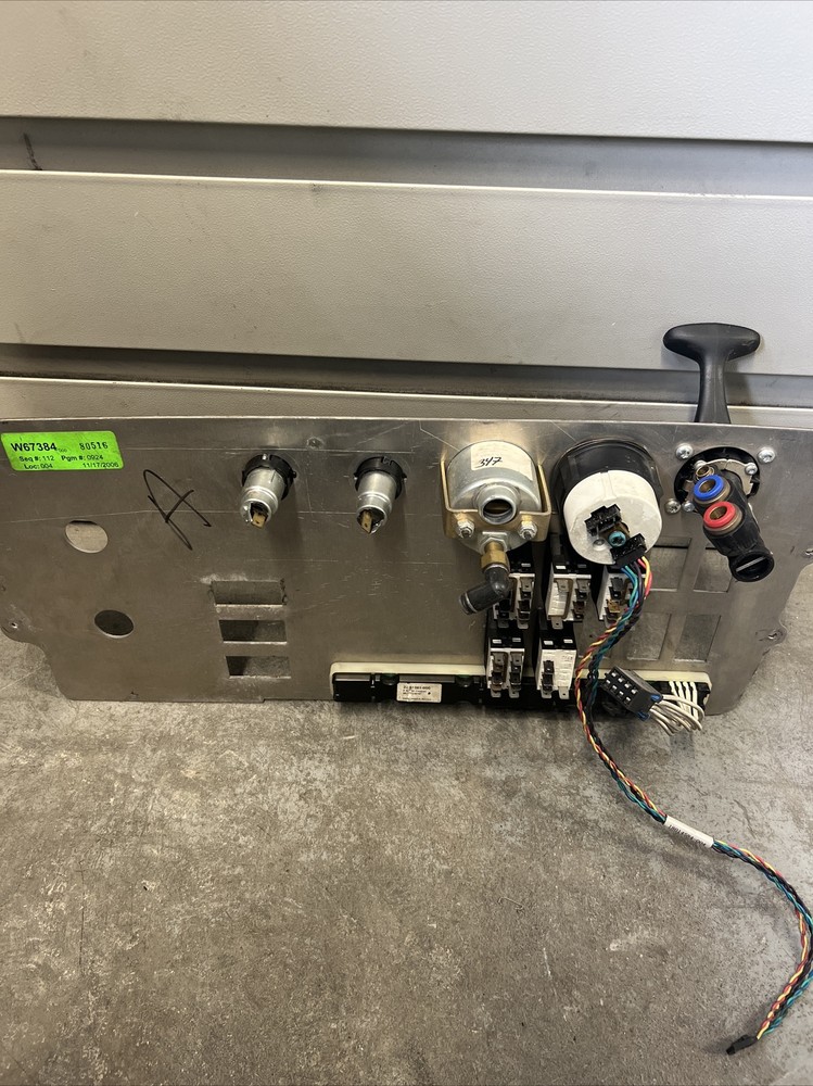 Freightliner C120 CENTURY SWITCH PANEL Dash Panel - W67384 #432