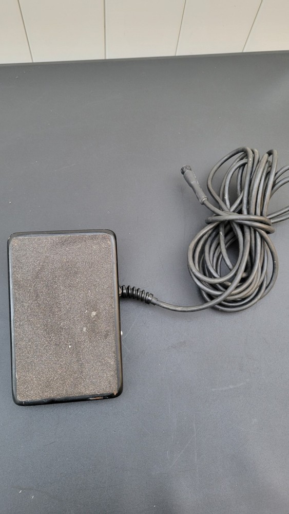 SSC Controls C810-0625 Foot Pedal Switch Variable Speed Controller – 1kΩ 2W –...