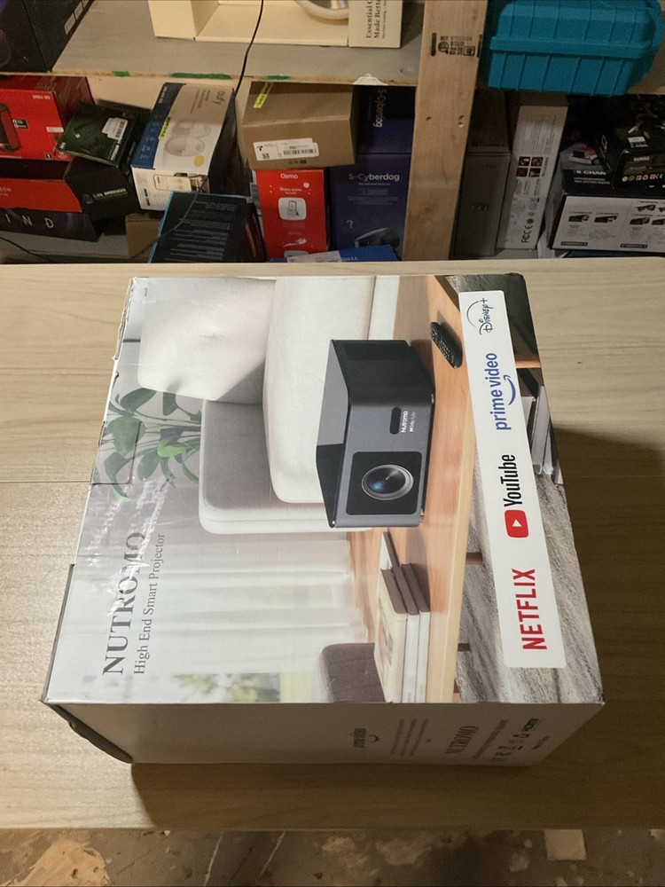 NUTROMO Smart Projector HD Home Theater