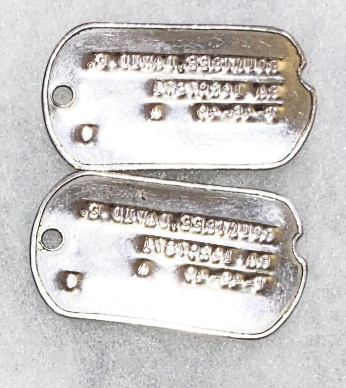 Post-WWII Arnold Carson T-52 Dog Tag Set