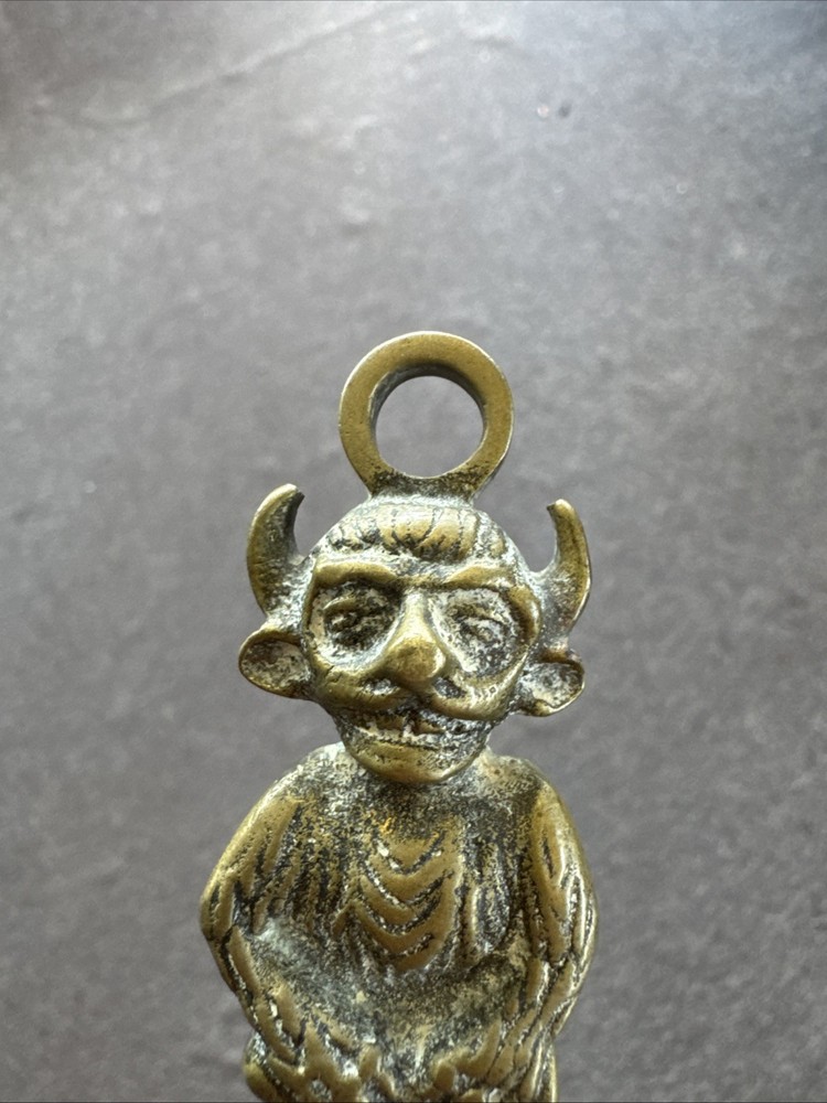 VINTAGE BRASS LINCOLN IMP SITTING DEVIL DEMON TOASTING FORK FIREPLACE TOOL