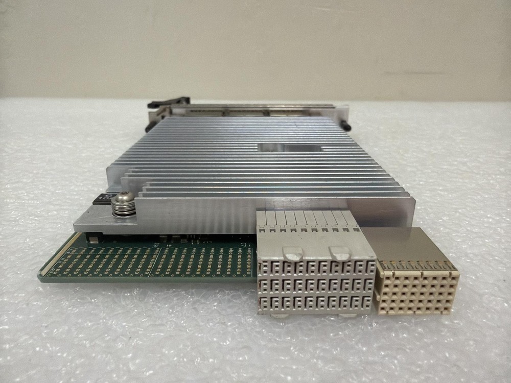 NATIONAL INSTRUMENTS PXIe-7902