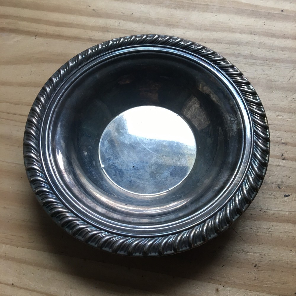 Vintage 70s Silver Plate Serving Candy Bowl Dish Braided Rope Edge 6.5"D x1.25"H