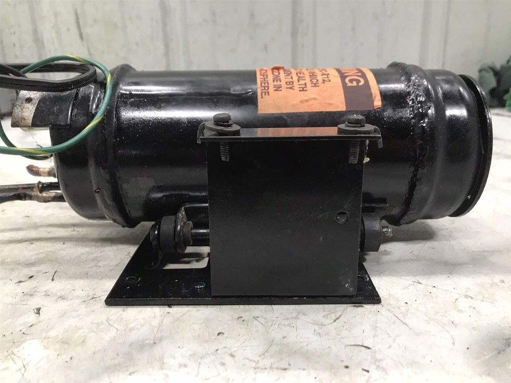 Fridge refrigerator Norcold 12V 12 VDC & 120 V Volt AC swing compressor motor