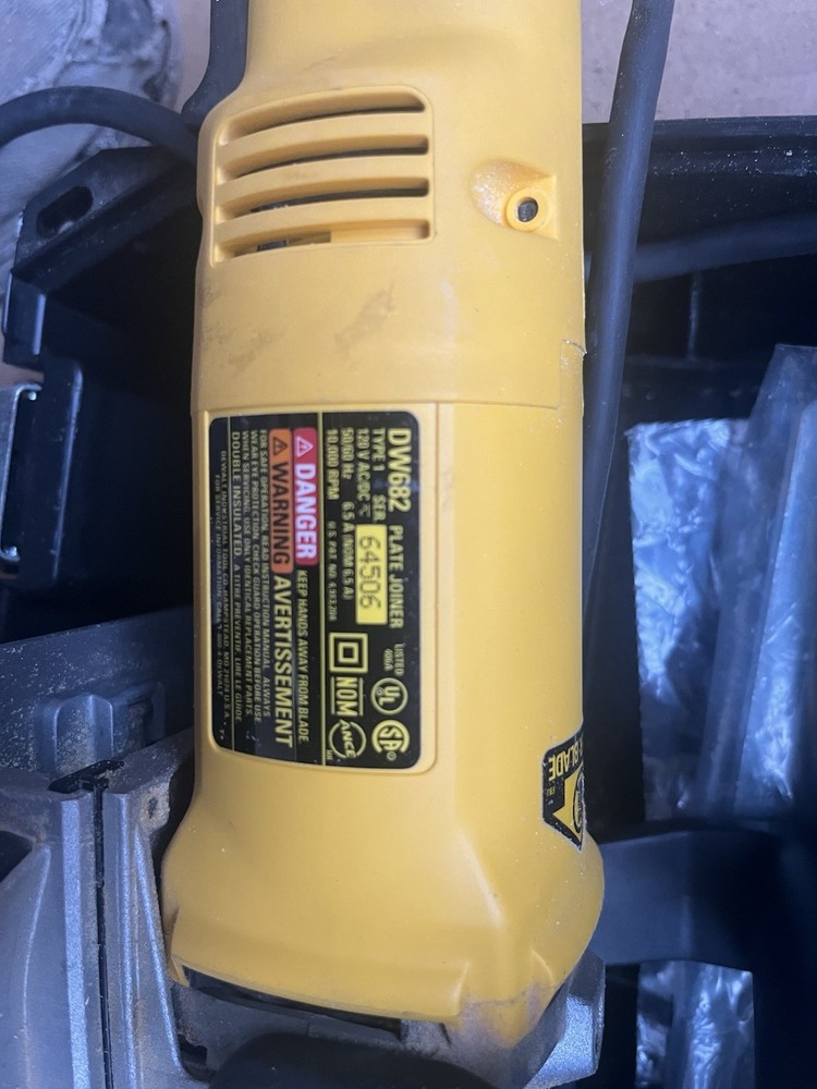 DEWALT DW682 Plate Joiner