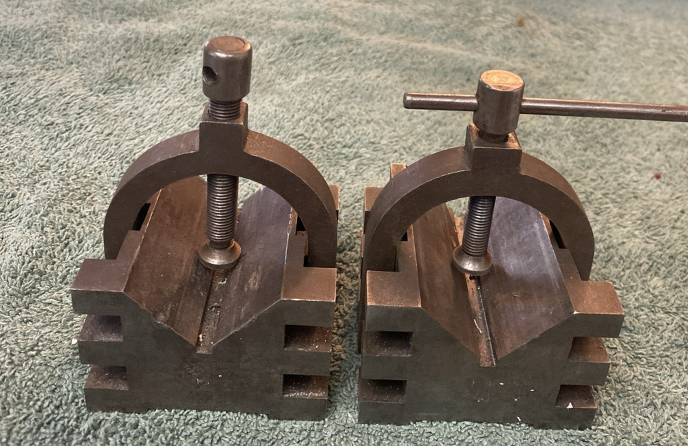 2pc Set vintage machine tooling v-block with clamp
