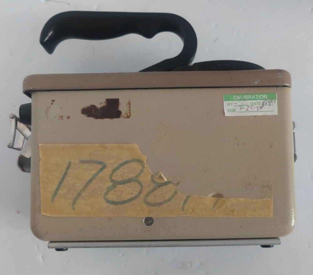 ION CHAMBER MODEL RO-2A Eberline Ionization Survey Meter Instrument AS IS