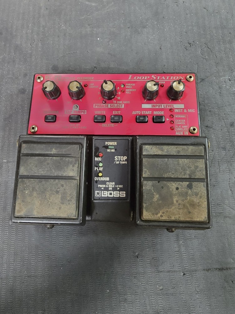 Boss RC-20 Loop Station Phrase Recorder Sampler Guitar Effect Pedal