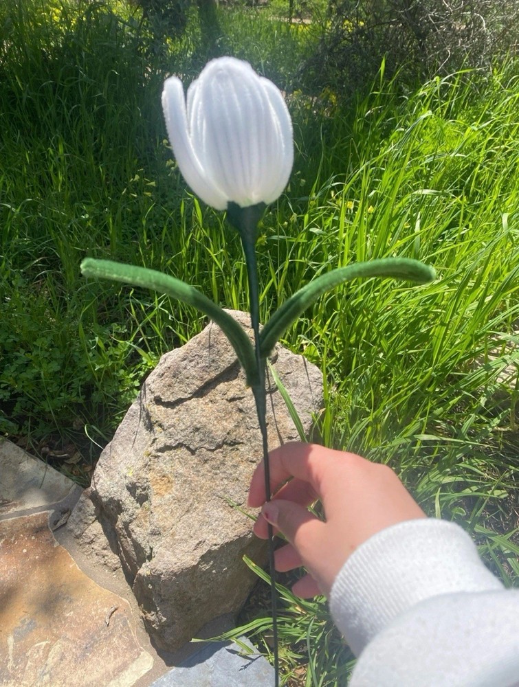 White Tulip Pipe Cleaner Flower