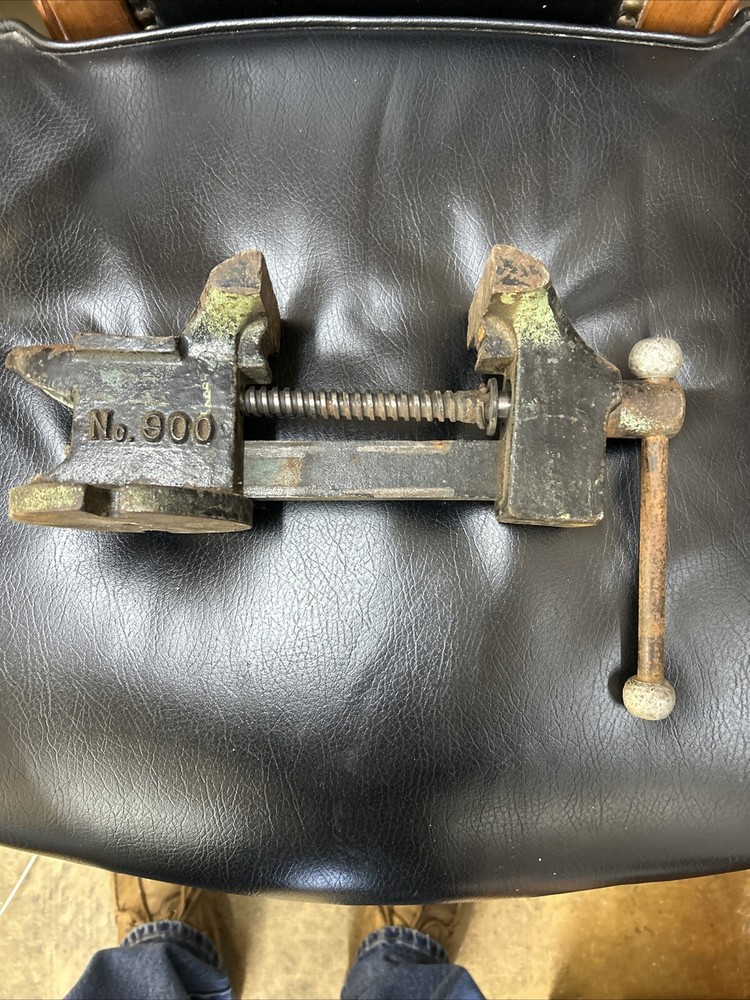 Vintage Litto Vise