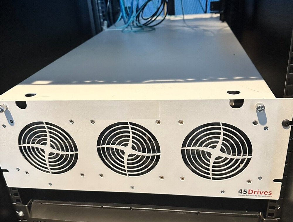 Storinator XL60 | Network Attached Storage 1 Petabyte NAS