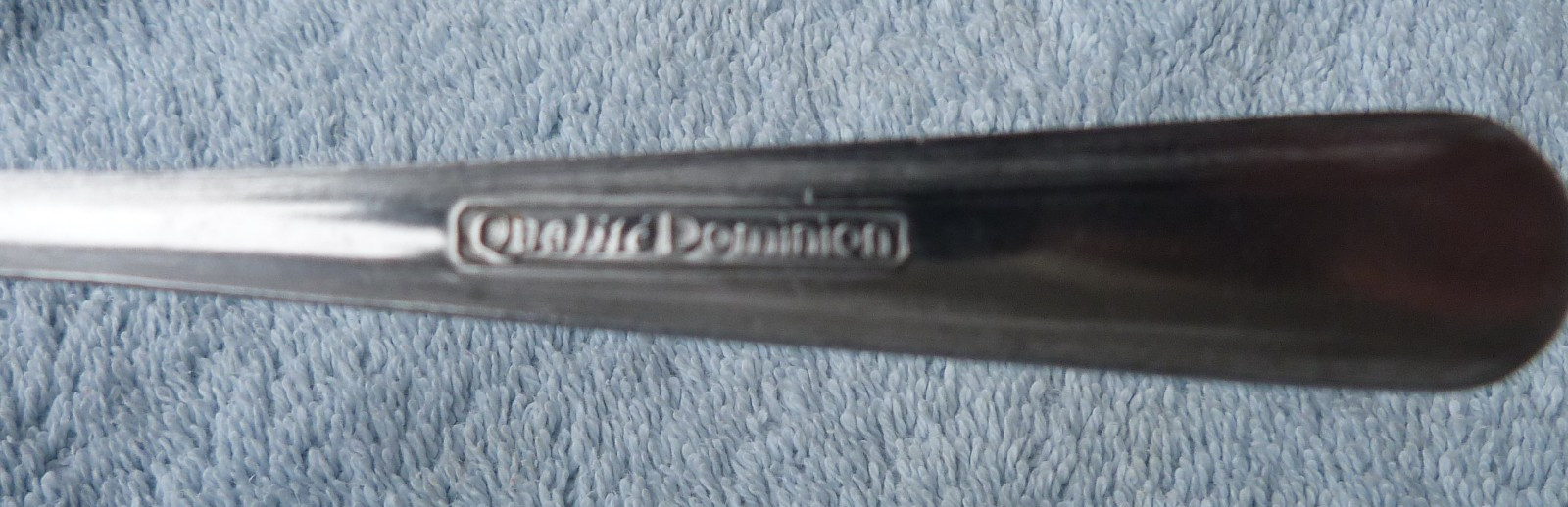 QUALITE Dominion pat. Stainless Dinner Fork Glossy finish curved channels 7 7/8"