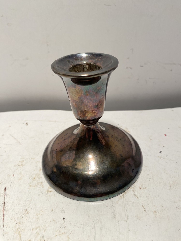 VTG  Hand Crafted Candle Holder International Silver Company USA 4in H 3.75 B2