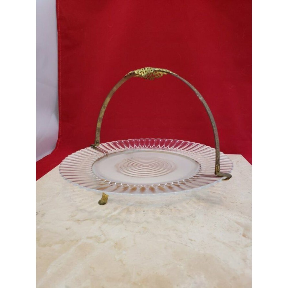 Vintage Serving Plate / Dish With Carrying Handle / Server Plate