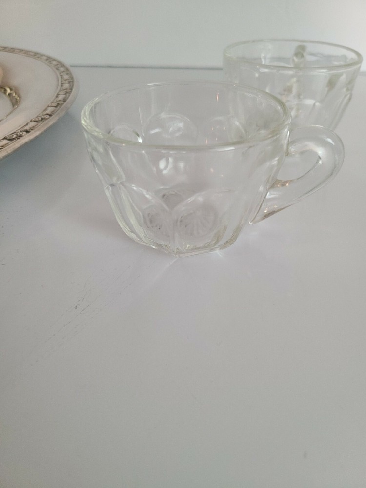 ONEIDA SILVERSMITHS Silverplate Tray & Punch Bowl With 10 glasses & Dipper