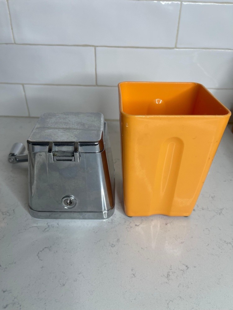 Fiesta Homer Laughlin Ice Crusher Persimmon Orange.