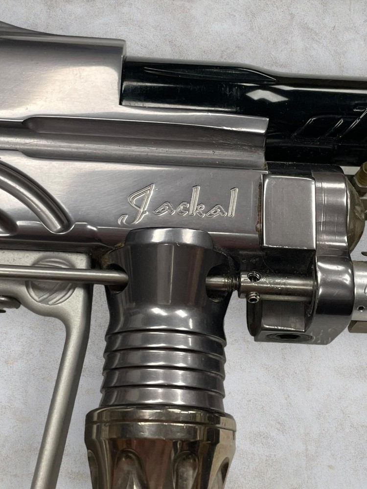 Dye Jackal Paintball Marker