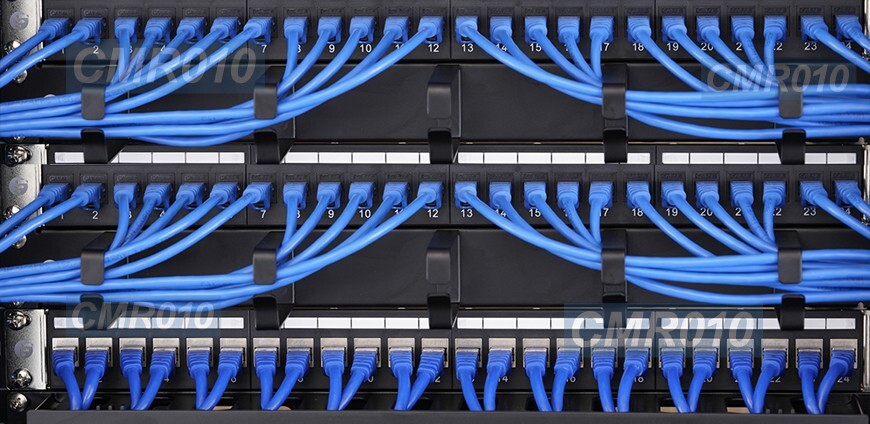 1U Rackmount Cable Hook Organizer Panel – Adjustable Hooks for Neat Server Setup