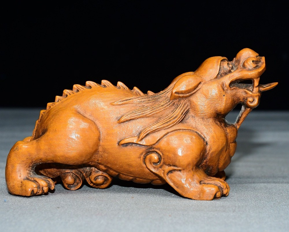 Exquisite Small Leaf Boxwood Animal Ornament