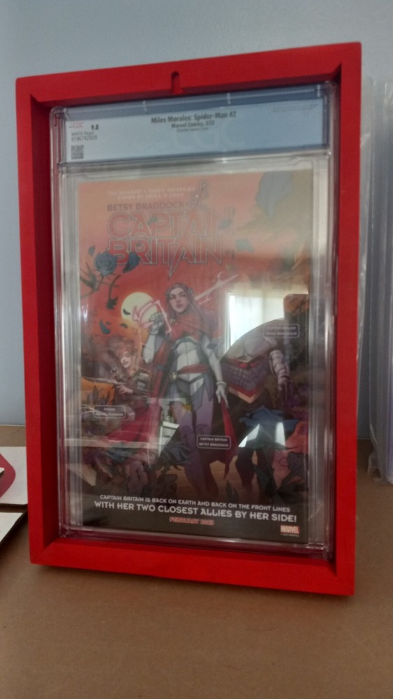 CGC GRADED WALL MOUNT COMIC BOOK FRAMES (SOLID WOOD)