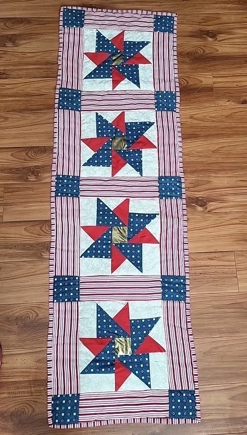 Handmade Quilt Table runner. 16.5"×54"